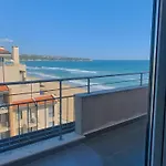 Apartment бийч -