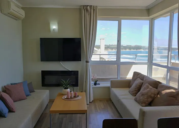 Apartment бийч - *